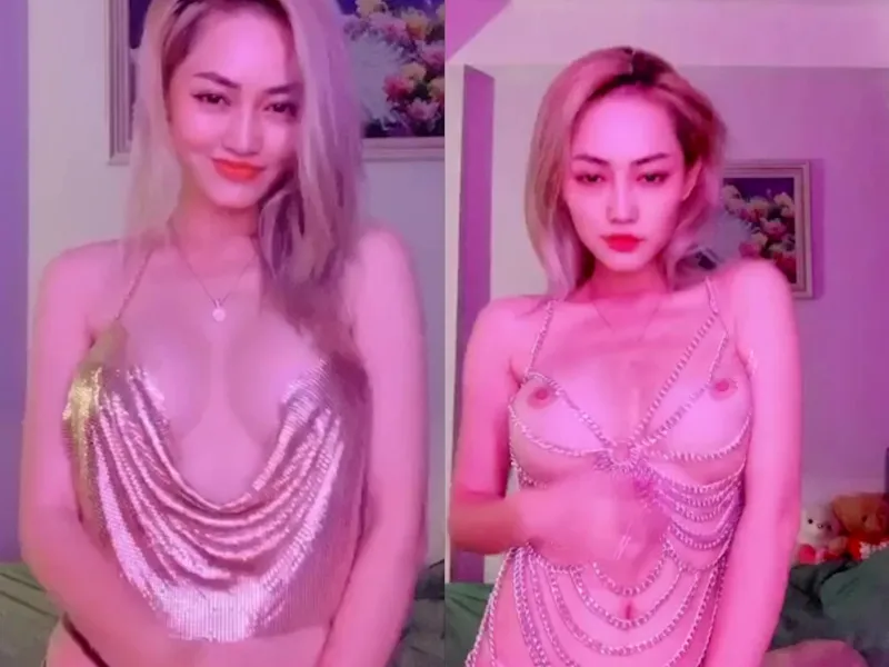 Em ngọc hà vú to dam dang móc lồn p1